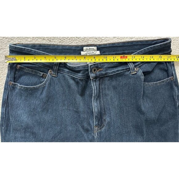 LL Bean Size 14 Reg Womens High Rise Classic Fit Straight Leg Blue Denim Jeans - Picture 6 of 12
